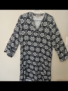 Black Dress with White Floral Medallion Print Medium Size Filanto Brand.